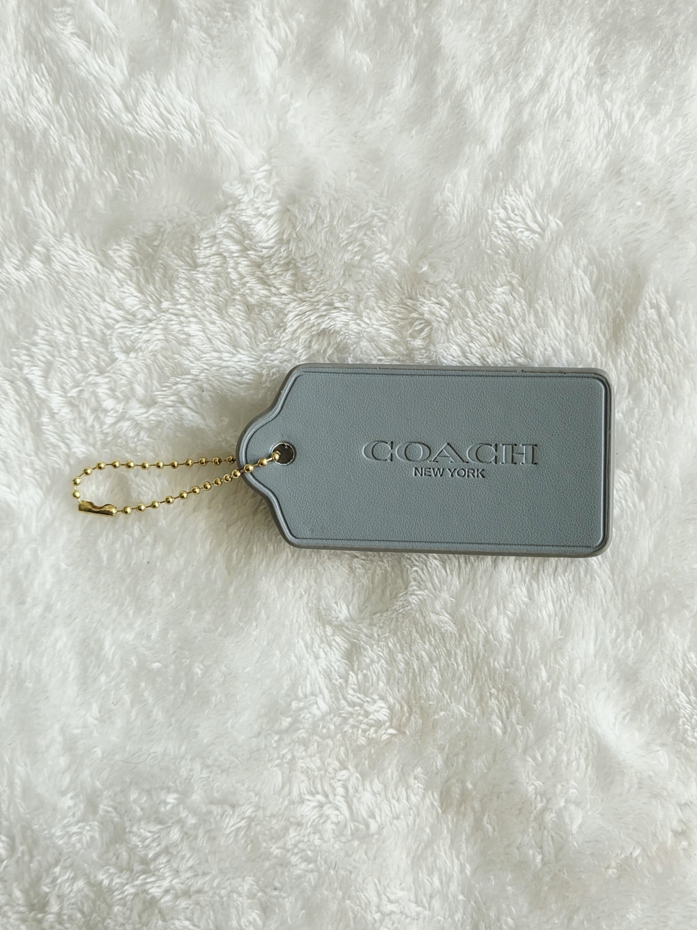C Logo New York Leather Hangtag in Gray Purse Bag Tag